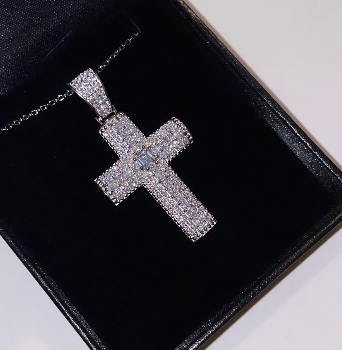 OPULENT PAVED DIAMOND CROSS