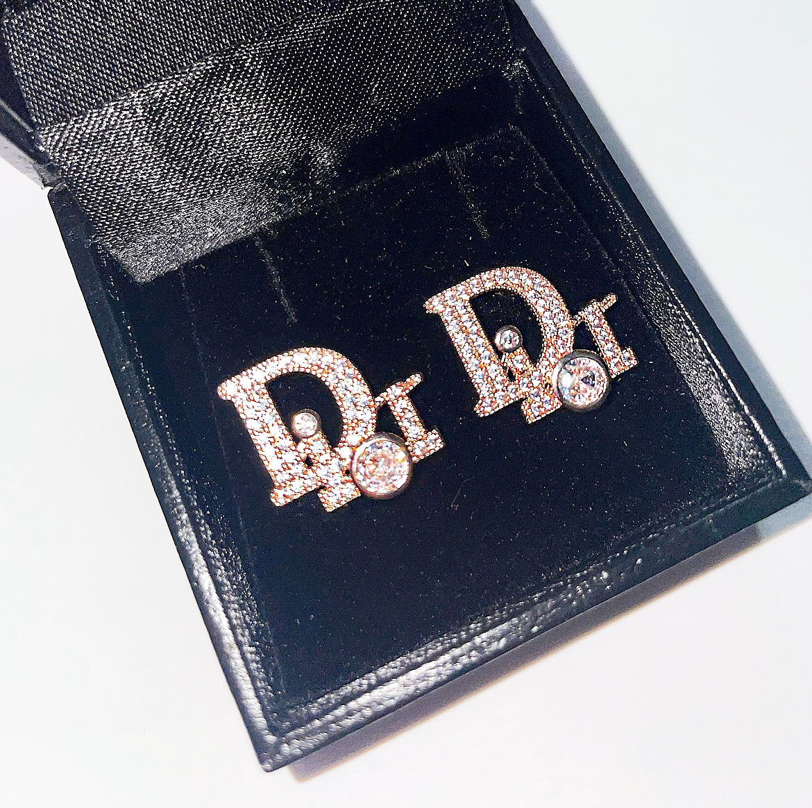 DIDI CRYSTAL STUDS