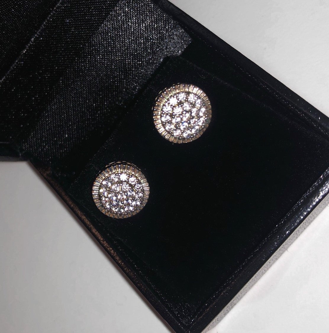 BEZEL STUDS